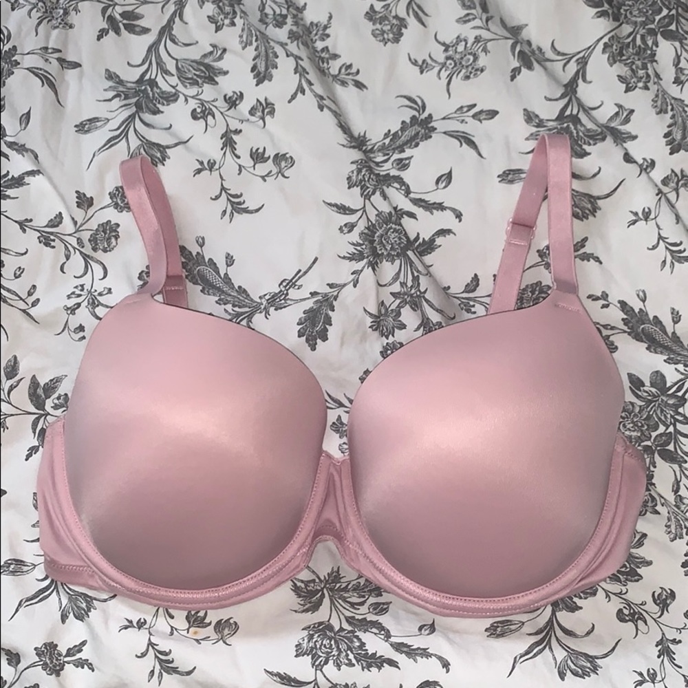 PINK Wear Everywhere Lightly Lined Bra